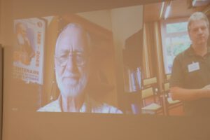 Pater Hans-Josef Lohre im Videogespräch mit Damian Lazarek