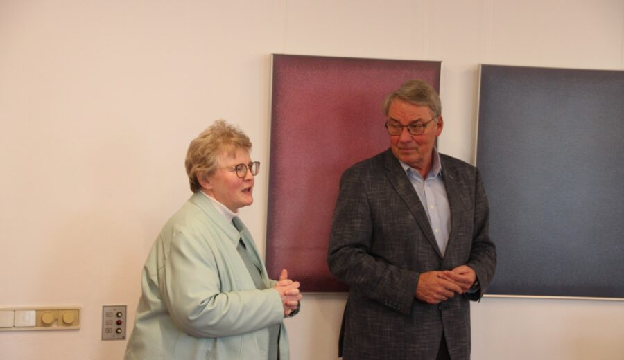 Frau Dorothee dankt Dr. Polenz