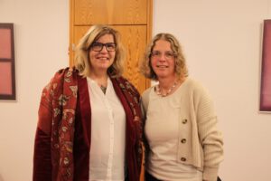 Eva-Maria McCormack und Dr. Anne Kirsch