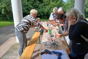 Glitzergläser selbst gestalten